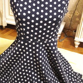 Сукня у горох