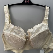 709. Бюстгальтер мереживний 75G
