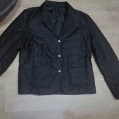 Демісезонна(весняна) куртка L