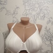 Новий! Красивий бюстгальтер на кісточках Tu 40DD/90Е