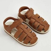 Стильні фірмові сандалі, 24 -25 розмір