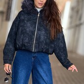 Жіноча джинсова куртка