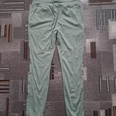 Спортивний стиль р12 /14 чудовий стан