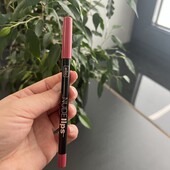 Олівець для губ