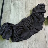 Крутий топ жатка колір чисто чорний камера не передає