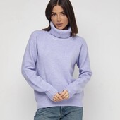 Затишний та мʼякий светр.