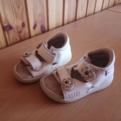 Сандалики кожа