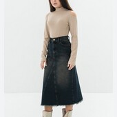 Трендова спідниця, найбажаніша модель, розмір S.