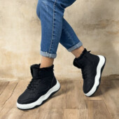 Теплі зимні кросівки в наявності 36,37,38 розмір гарна якість