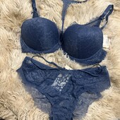 Шикарний комплект білизни