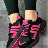 Кросівки чорні з рожевим