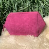 Нова косметичка Gliss Kur Висота 13см. Довжина 21см. Ширина 8см.гарний і корисний подарунок!