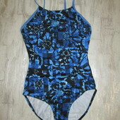 Купальник від Slazenger розм 10