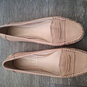 Красиві зручні туфельки!