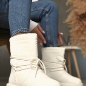 Чоботи; р. 38( довжина уст. 24,5 см).