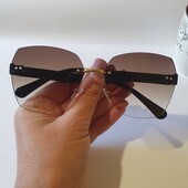 Солнцезащитные очки без оправы