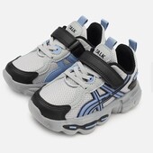 Нові кросівки для хлопчика Kimbo-o р. 30. Вся устілка 19, 3 см, довжина загину 18, 5 см