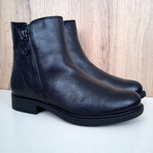 Нові шкіряні черевики Tamaris, чорні жіночі чоботи на низькому, зима демі, р. 37