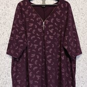 Очень классная футболка туника в состоянии новой на шикарные формы