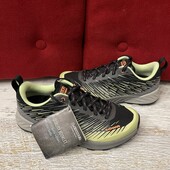 Lowa,оригінал,із спорт-матеріалу,розмір 38,устілка 25