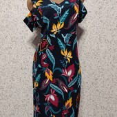 Красивое платье р-р 16