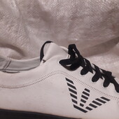 Кроссовки мужские новые белые