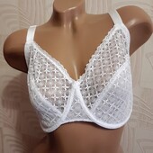 Симпатичний бюстгальтер від Gorgeous 70H