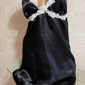 Атласна нічна сорочка