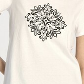 Футболка Sinsay