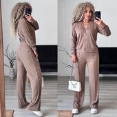 Практичний костюмчик