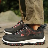 Кросівки, черевики для хлопчика. Нові. 25.5 см, 39р.