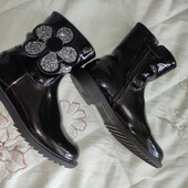 Lelli Kelly, 35p. Натуральний лак! Якісні чобітки