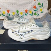 Кроссовки.р.р.38.стелька 24 см.в хорошем состоянии.Оригинал!