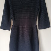 Платье вязаное