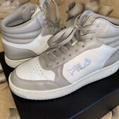 Шикарні шкіряні кросівки "Fila". Розмір 37, устілка – 23.5 см. В ідеальному стані. Оригінал!