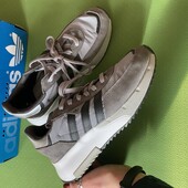 Кросівки чоловічі Adidas розмір 44, устілка 28 см