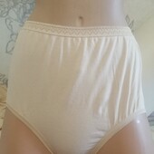 Нові! Якісні труси Bonmarche р.22 В наявності 2шт ціна за одну пару 95% котон 55 грн