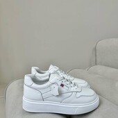 Натуральна шкіра.Стильні і зручні кросівки в стилі Reebok.р.38 маломір
