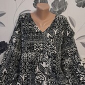 Жіноча кофточка р50 /52 чудовий стан