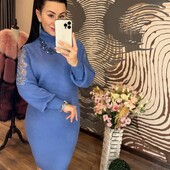 Теплое женское платье с горлом