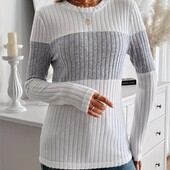 Затишний жіночий светр ,розмір- L -- XL