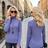 Классный стильный гольф в идеальном состоянии