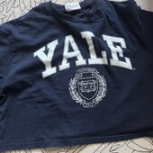 Футболка укорочена yale