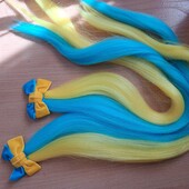 Величезні величезні косички з бантами, патріотичні💙💛